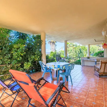 Villa Goleta *