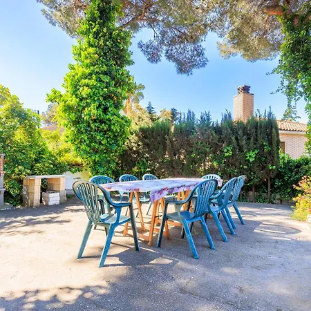 Goleta Villa